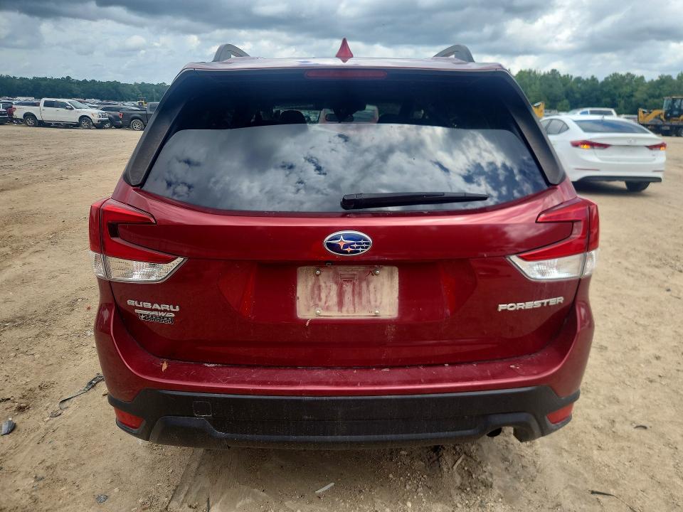Photo 6 from auction – 2019 SUBARU FORESTER with VIN JF2SKAGC2KH561766