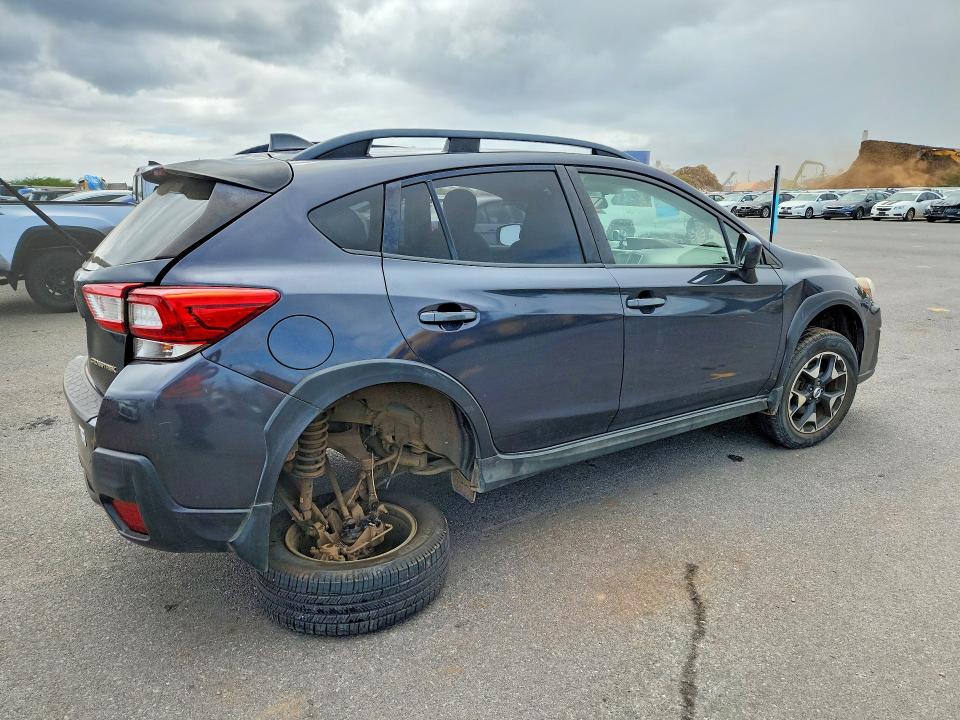 Photo 3 from auction – 2018 SUBARU CROSSTREK with VIN JF2GTADC4JH228023