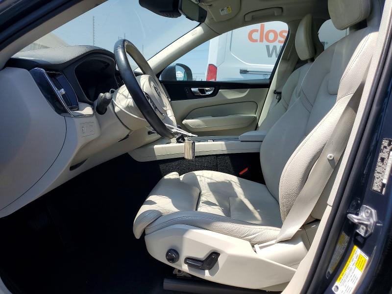 Photo 7 from auction – 2018 VOLVO XC60 with VIN YV4A22RLXJ1017467