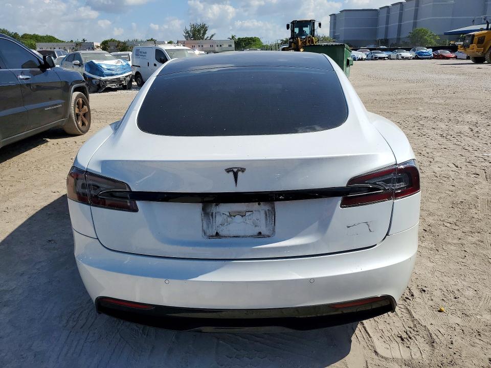 Photo 6 from auction – 2021 TESLA MODEL S with VIN 5YJSA1E57MF454091