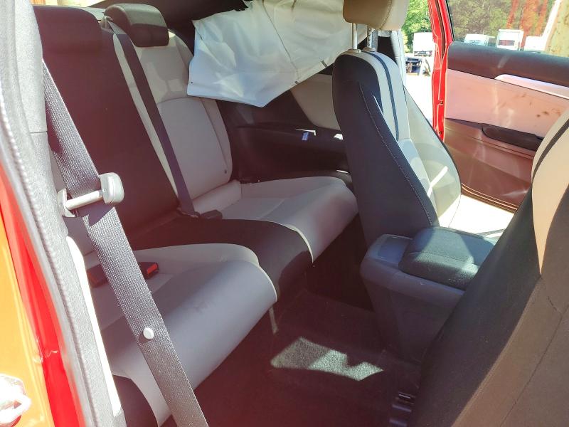 Photo 10 from auction – 2016 HONDA CIVIC SEDN with VIN 2HGFC3B32GH356144