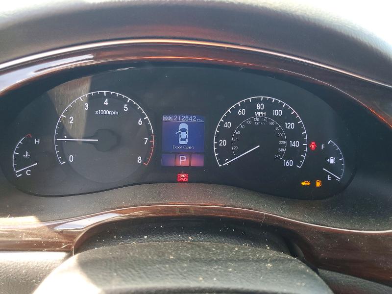 Photo 9 from auction – 2013 HYUNDAI GENESIS with VIN KMHGC4DD1DU227735