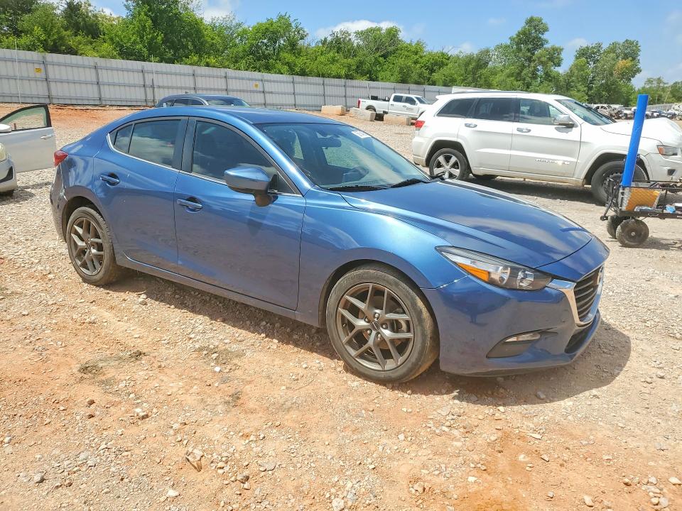 Фото 4 с аукциона – 2017 MAZDA 3 с VIN 3MZBN1U79HM103964