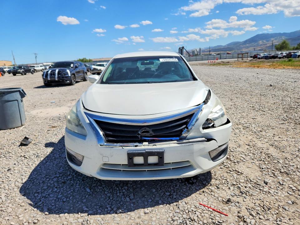 Photo 5 from auction – 2015 NISSAN ALTIMA with VIN 1N4AL3AP8FC265402