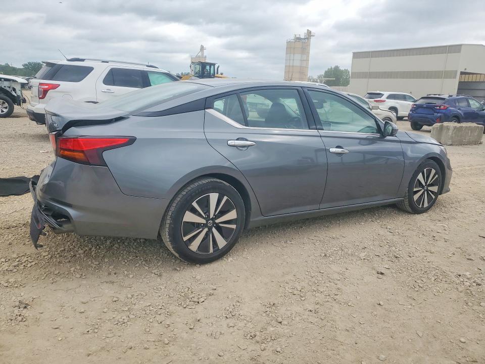 Photo 3 from auction – 2020 NISSAN ALTIMA with VIN 1N4BL4EV2LC134058