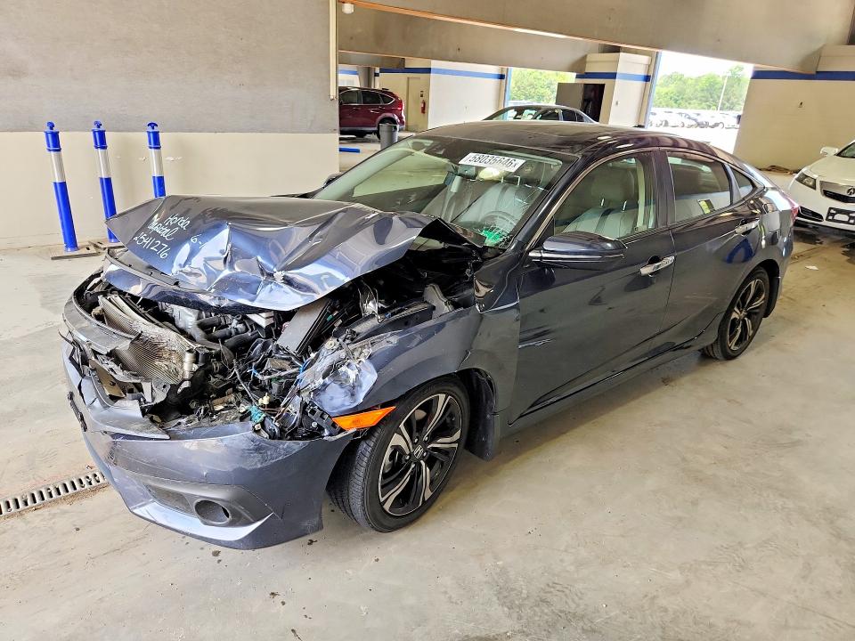 Photo 1 from auction – 2018 HONDA CIVIC with VIN JHMFC1F97JX008035