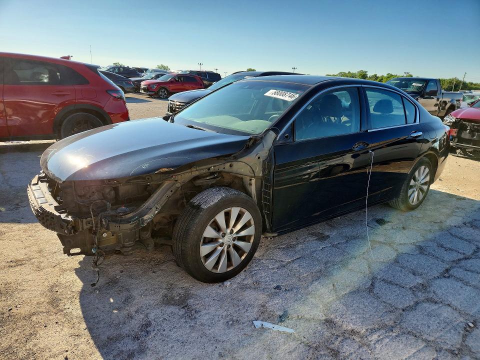 HONDA ACCORD 2013 with VIN 1HGCR3F80DA016010 - Photo from auction