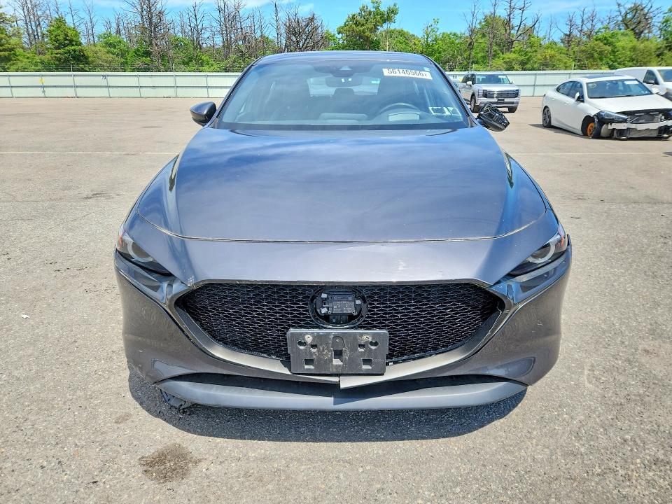 Photo 5 from auction – 2019 MAZDA 3 with VIN JM1BPBNM5K1131854