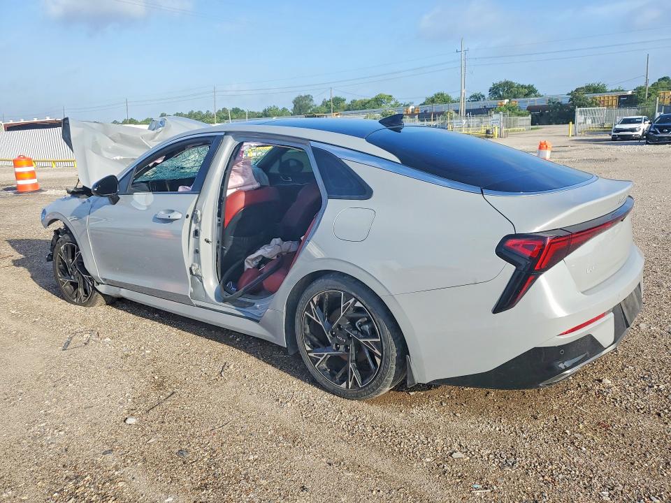 Photo 2 from auction – 2025 KIA K5 with VIN KNAG64J77S5377508