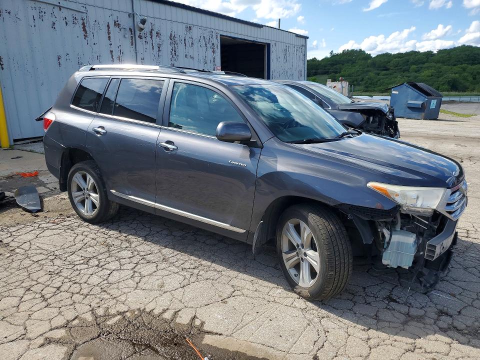 Photo 4 from auction – 2012 TOYOTA HIGHLANDER with VIN 5TDDK3EH2CS112134