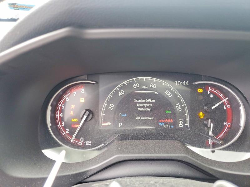 Photo 9 from auction – 2024 TOYOTA RAV4 with VIN 2T3W1RFV7RC296871