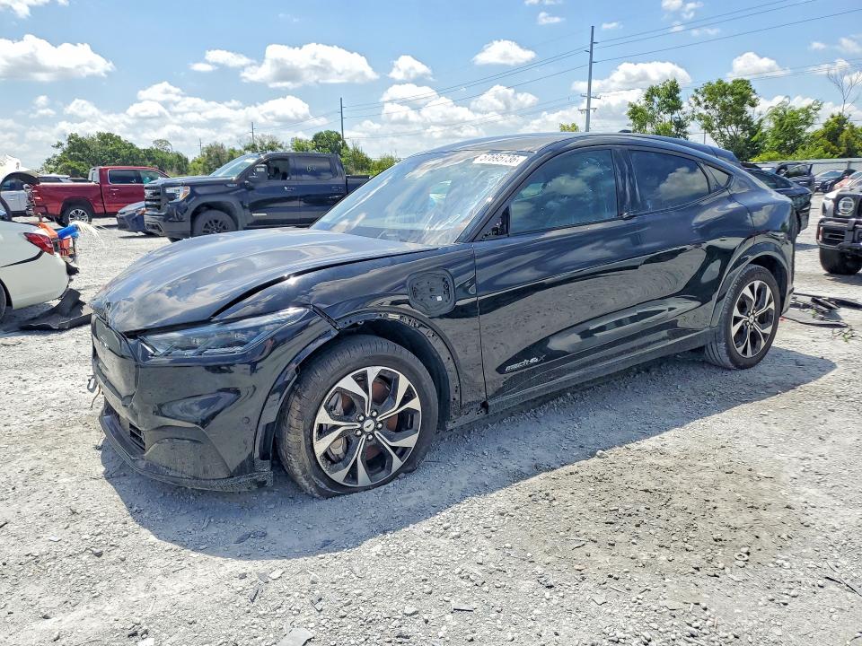 Photo 1 from auction – 2023 FORD MUSTANG MACH-E with VIN 3FMTK3SU3PMA85301