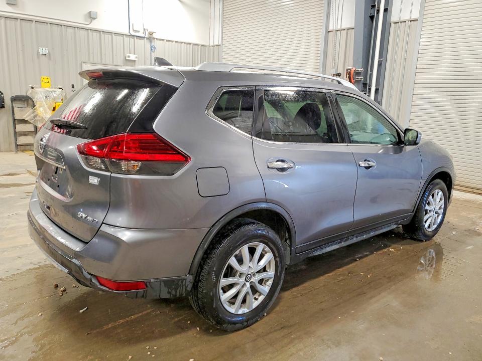Photo 3 from auction – 2017 NISSAN ROGUE with VIN KNMAT2MV9HP507804