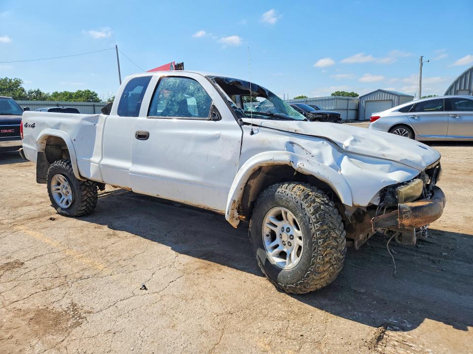 Photo 4 from auction – 2003 DODGE DAKOTA with VIN 1D7HG32XX3S178264