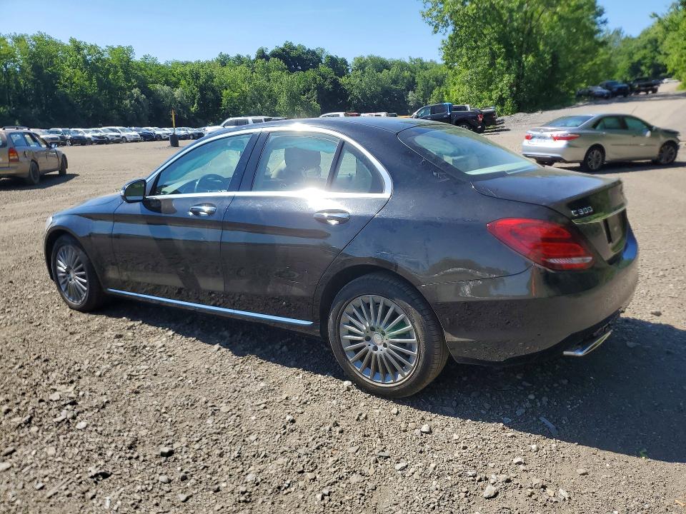 Photo 2 from auction – 2015 MERCEDES-BENZ C with VIN 55SWF4KB6FU022074