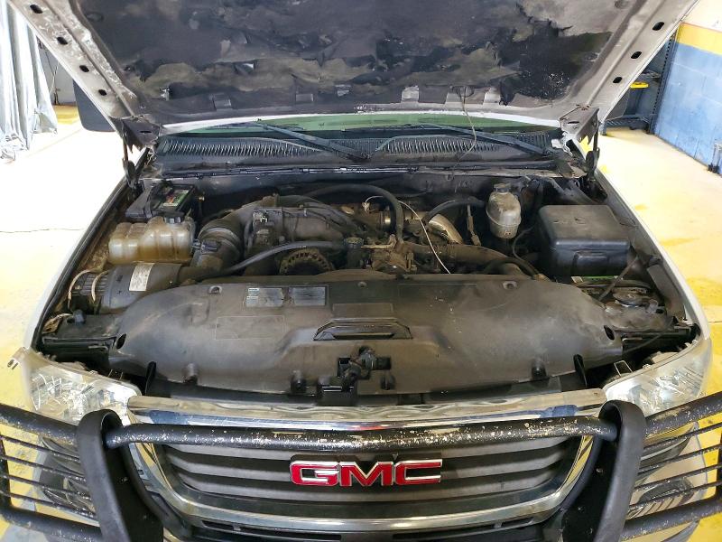Photo 11 from auction – 2006 GMC SIERRA with VIN 1GTHK29D16E181748