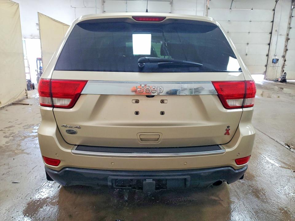 Photo 6 from auction – 2011 JEEP GRAND CHEROKEE with VIN 1J4RR6GG9BC557942