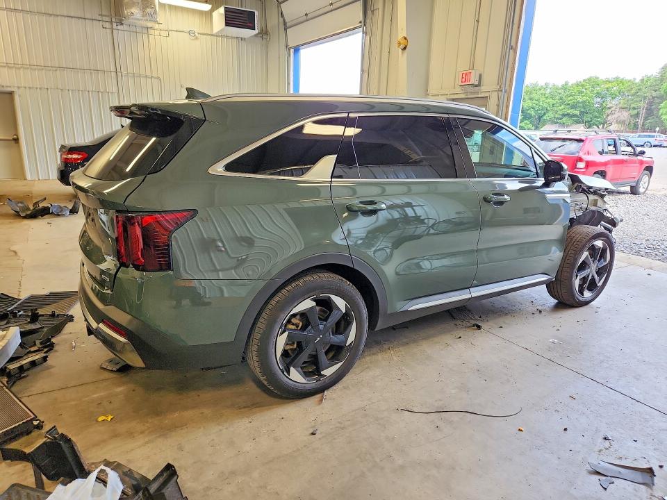 Photo 3 from auction – 2025 KIA SORENTO with VIN KNDRHDJG9S5421594