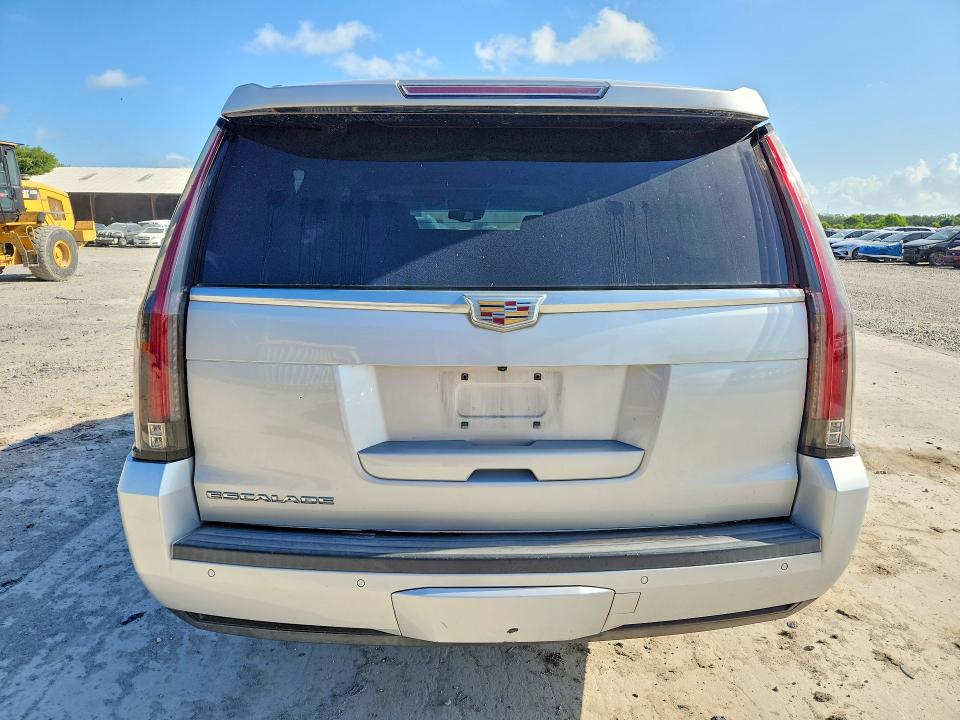 Photo 6 from auction – 2015 CADILLAC ESCALADE with VIN 1GYS3SKJ3FR556724