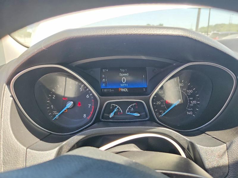 Photo 9 from auction – 2017 FORD FOCUS with VIN 1FADP3K27HL308134