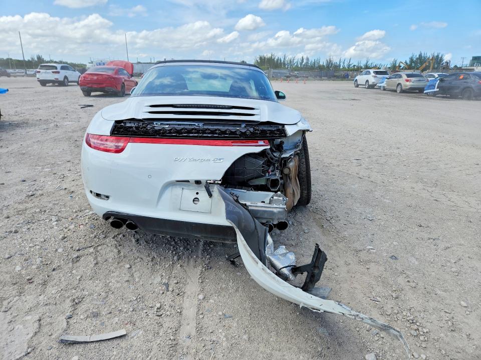 Photo 6 from auction – 2015 PORSCHE 911 with VIN WP0BB2A91FS135609