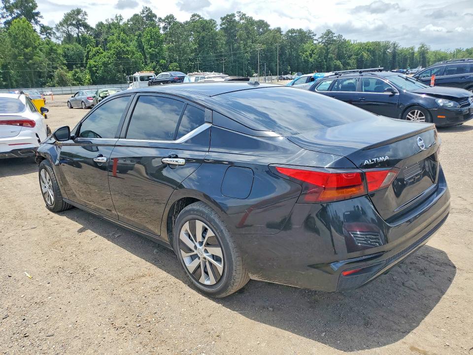 Photo 2 from auction – 2020 NISSAN ALTIMA with VIN 1N4BL4BV0LN316804