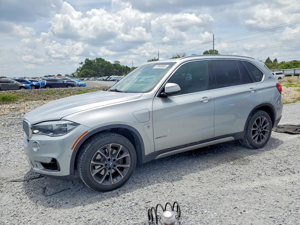 BMW X5 2018 with VIN 5UXKT0C55J0V99873 - Photo from auction