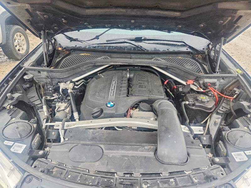 Photo 12 from auction – 2015 BMW X5 with VIN 5UXKR0C50F0P04633