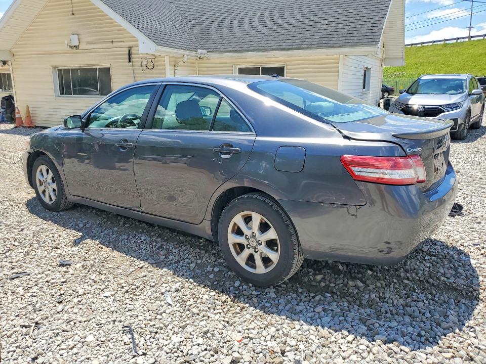 Photo 2 from auction – 2011 TOYOTA CAMRY with VIN 4T4BF3EKXBR128309