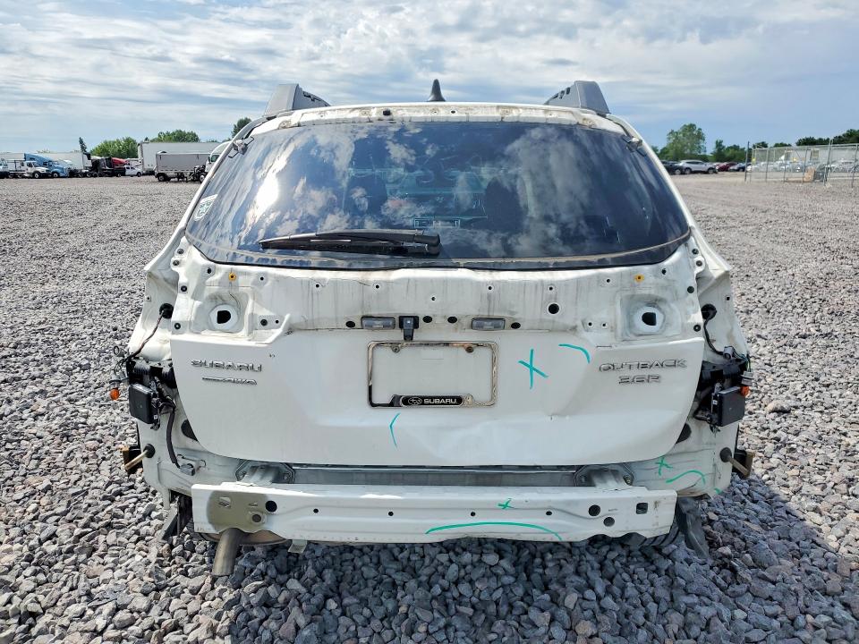 Photo 6 from auction – 2017 SUBARU OUTBACK with VIN 4S4BSENC4H3428596