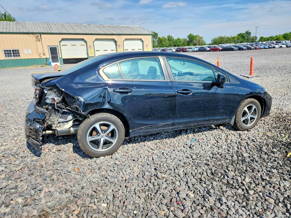 صورة رقم 3 من المزاد - 2015 HONDA CIVIC مع VIN 19XFB2F7XFE101390