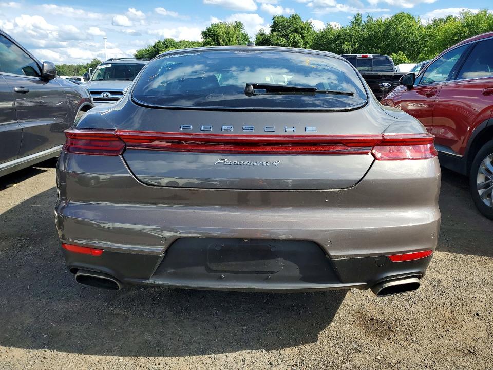 Photo 6 from auction – 2015 PORSCHE PANAMERA with VIN WP0AA2A76FL005185
