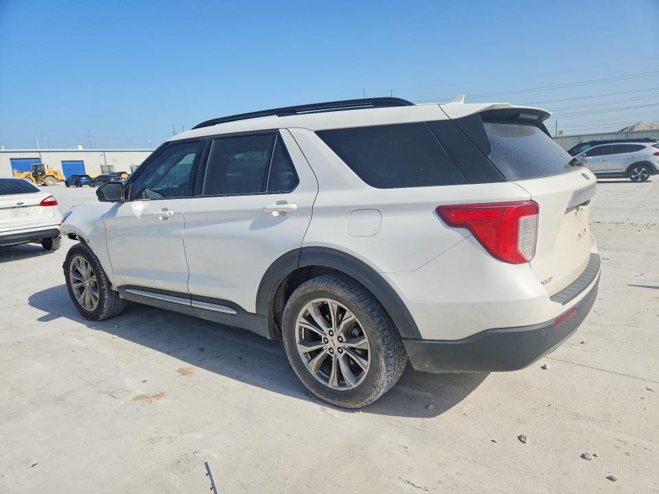 Photo 2 from auction – 2020 FORD EXPLORER with VIN 1FMSK7DH5LGC28031