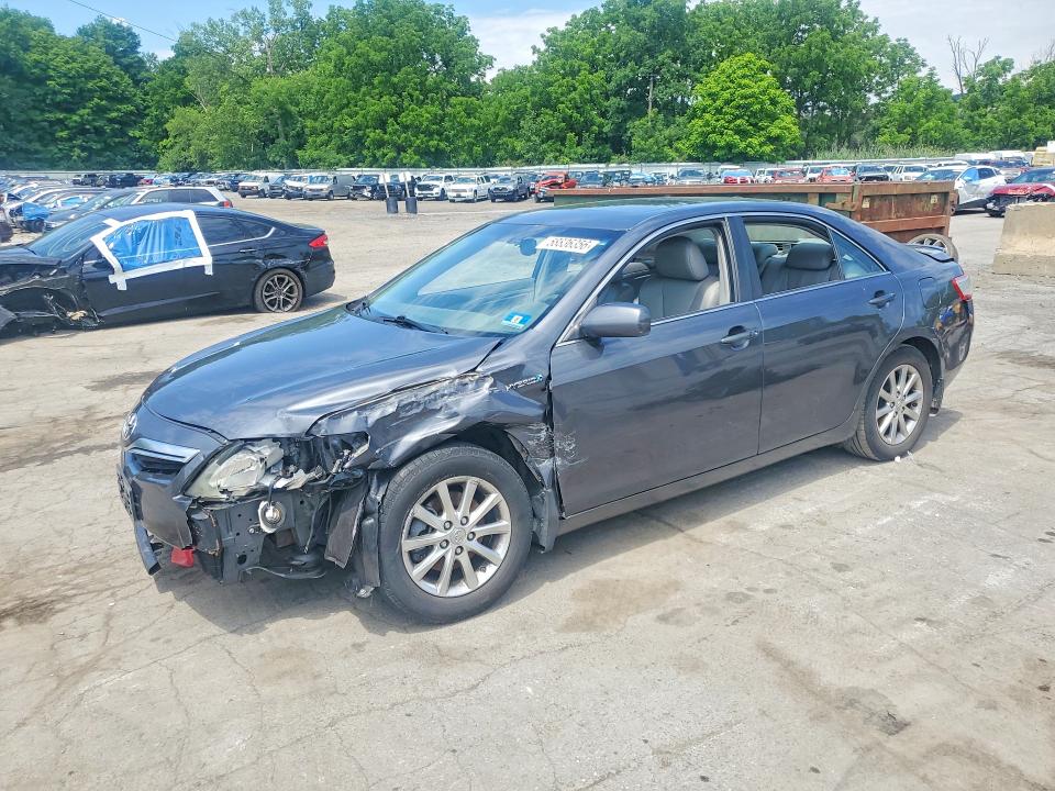 TOYOTA CAMRY 2011 z numerem VIN 4T1BB3EK5BU135741 - Zdjęcie z aukcji