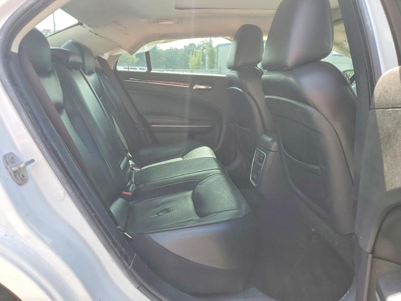 Photo 10 from auction – 2019 CHRYSLER 300 with VIN 2C3CCAEG2KH659135