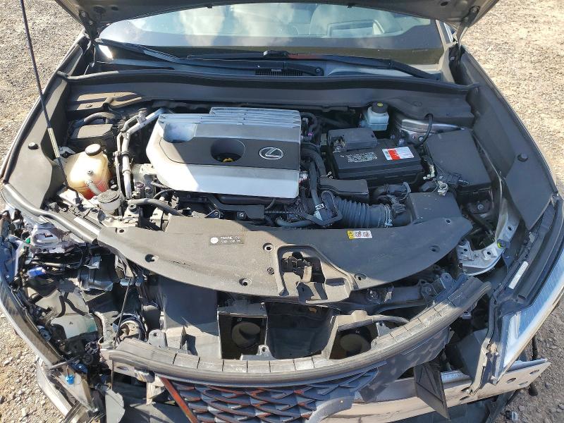 Photo 12 from auction – 2019 LEXUS UX with VIN JTHY3JBH8K2009277