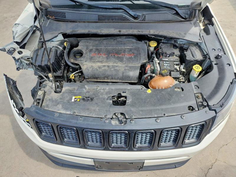 Photo 11 from auction – 2018 JEEP COMPASS with VIN 3C4NJCBB6JT361546