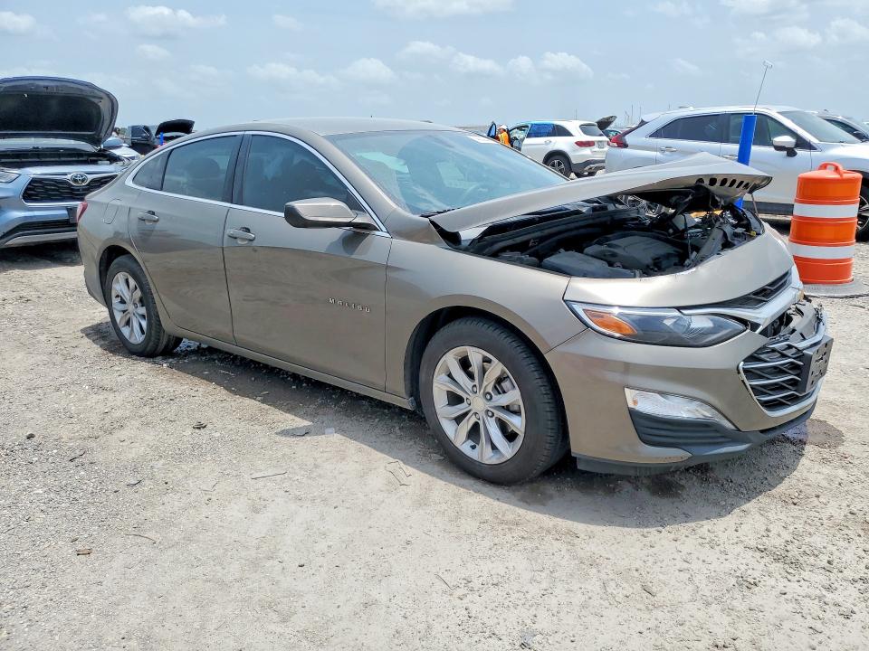 Photo 4 from auction – 2020 CHEVROLET MALIBU with VIN 1G1ZD5ST0LF079552