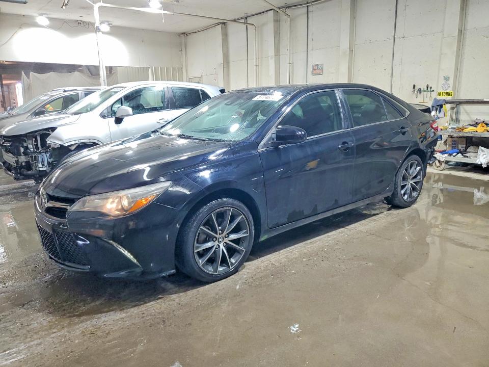TOYOTA CAMRY 2015 with VIN 4T1BF1FK2FU952789 - Photo from auction