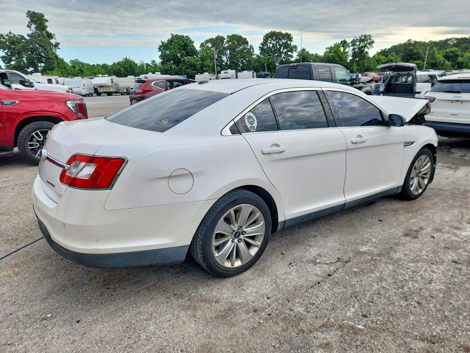 Photo 3 from auction – 2011 FORD TAURUS with VIN 1FAHP2FW2BG148883