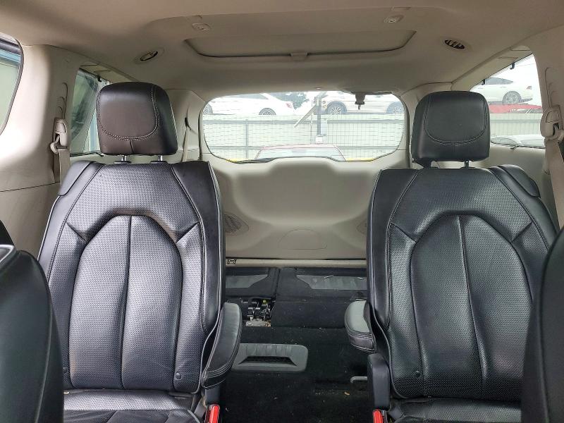 Photo 10 from auction – 2020 CHRYSLER PACIFICA with VIN 2C4RC1GG0LR115067