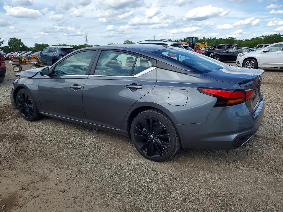 Photo 2 from auction – 2022 NISSAN ALTIMA with VIN 1N4BL4CW3NN328858