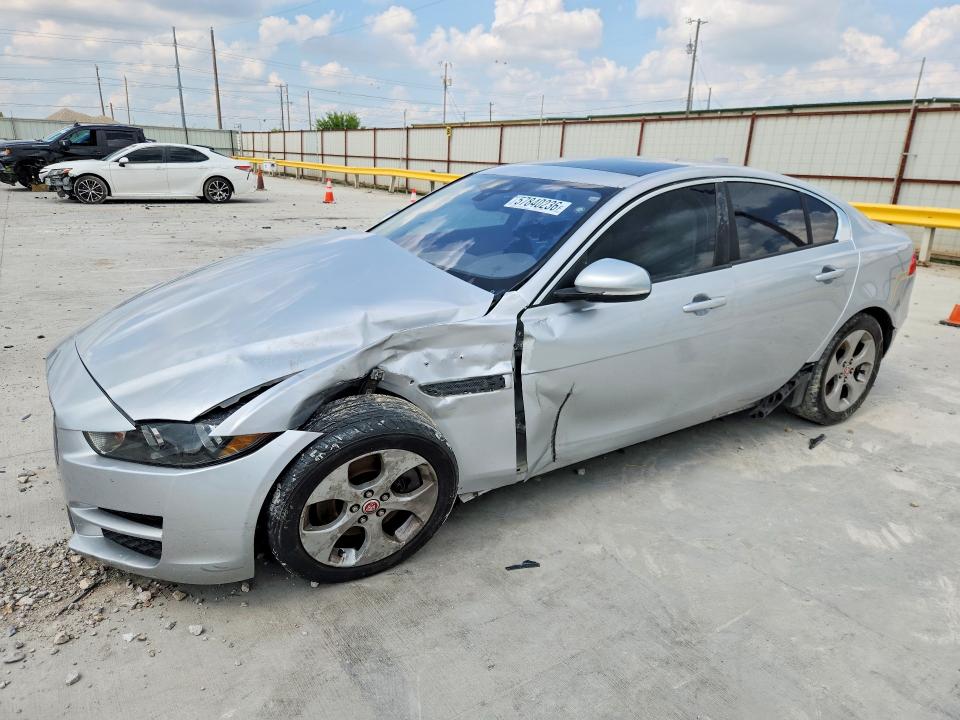 JAGUAR XE 2017 with VIN SAJAR4BG9HA965555 - Photo from auction
