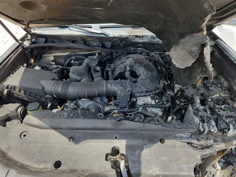 Photo 11 from auction – 2019 TOYOTA 4RUNNER with VIN JTEZU5JR6K5201473