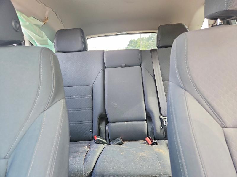 Photo 10 from auction – 2018 KIA SORENTO with VIN 5XYPG4A32JG412622