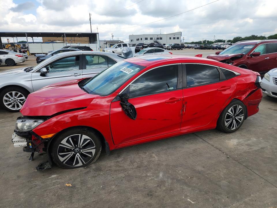 HONDA CIVIC 2018 with VIN JHMFC1F74JX013885 - Photo from auction
