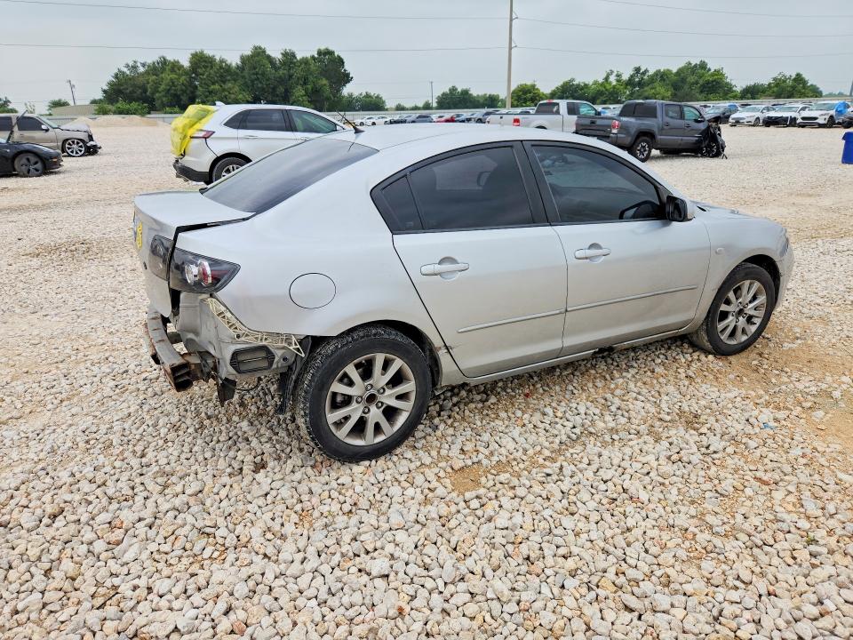 Photo 3 from auction – 2008 MAZDA 3 with VIN JM1BK32F181851607