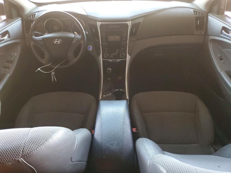 Photo 8 from auction – 2013 HYUNDAI SONATA with VIN 5NPEC4AC8DH719440
