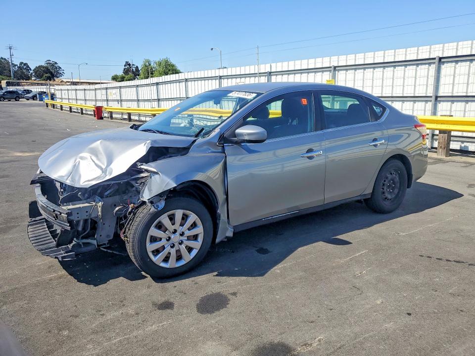 NISSAN SENTRA 2014 con VIN 3N1AB7AP1EL692009 - Foto de la subasta