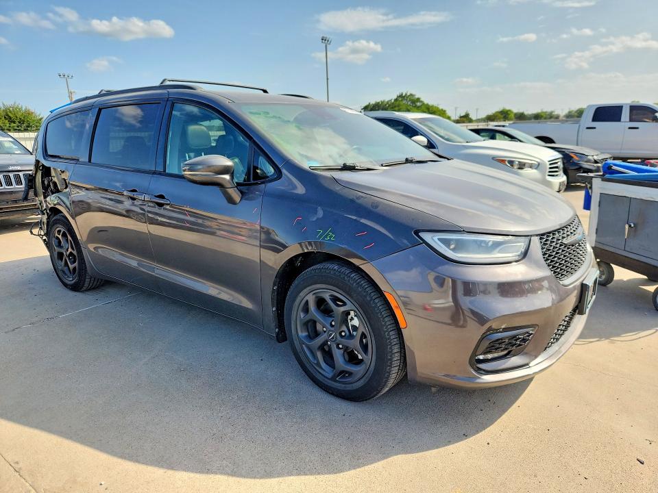 Photo 4 from auction – 2021 CHRYSLER PACIFICA with VIN 2C4RC1S75MR525386